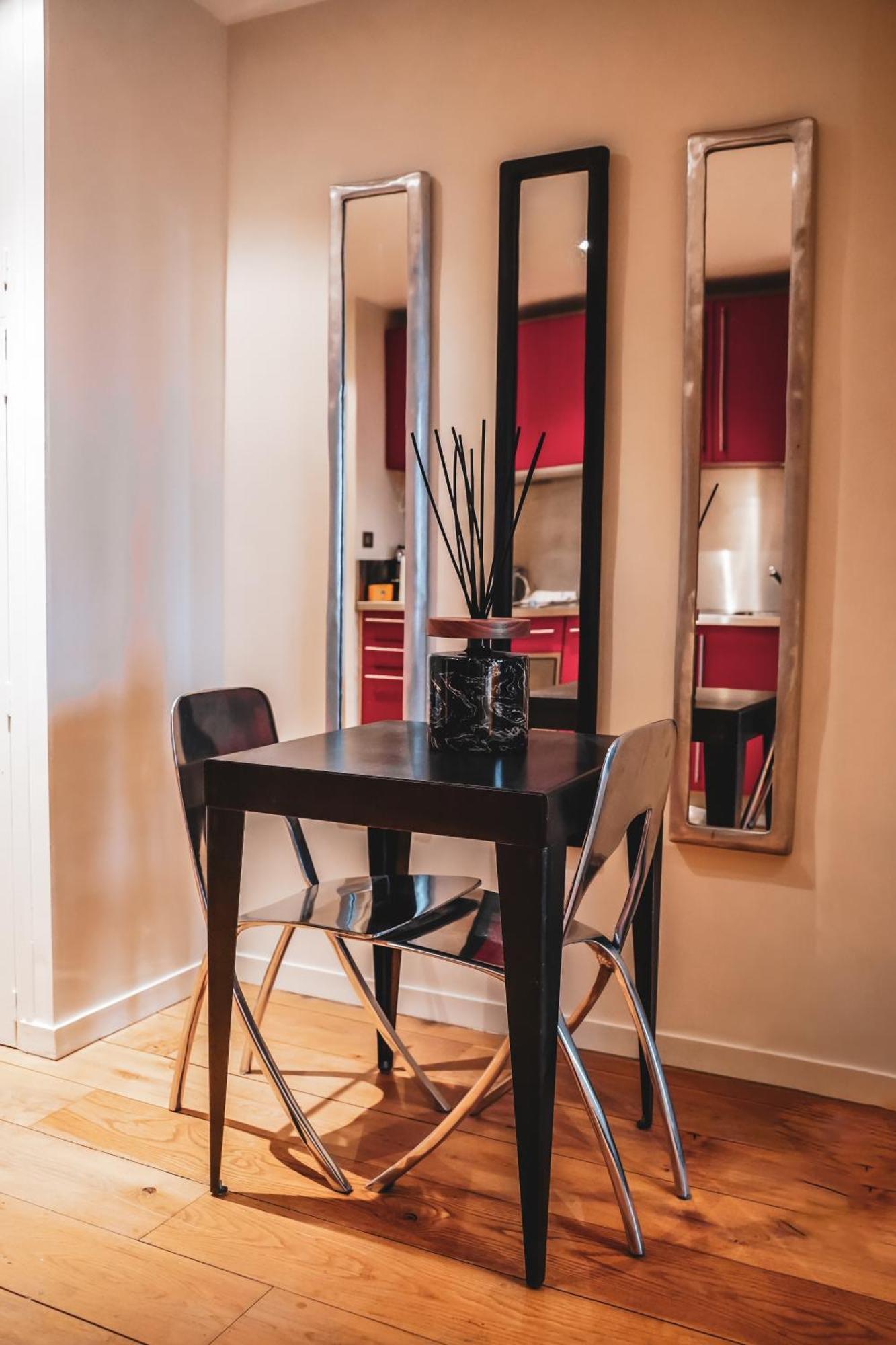 Villa Fleury - Appart'Hotel De Standing ลิมอจส์ ภายนอก รูปภาพ